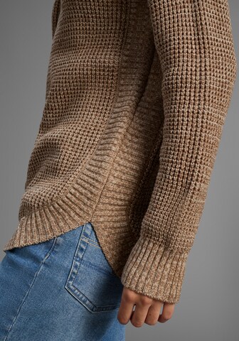 LAURA SCOTT Sweater in Brown