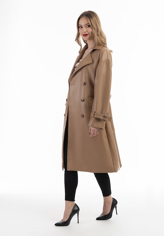 faina Between-seasons coat in Beige