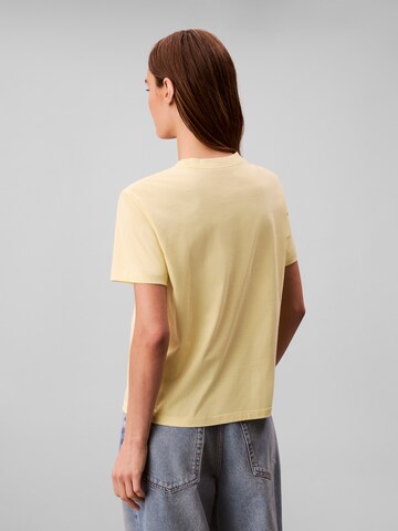 Calvin Klein Jeans Póló 'CLASSIC' - sárga