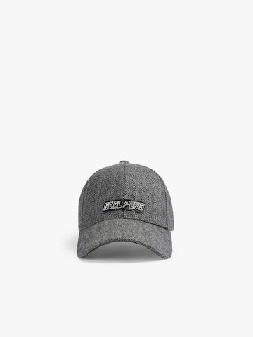 Scalpers Cap in Grey