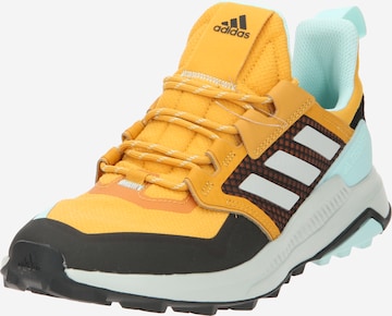 ADIDAS TERREX Flats 'Trailmaker' in Yellow: front