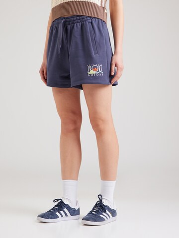 ADIDAS ORIGINALS - Loosefit Pantalón en azul: frente