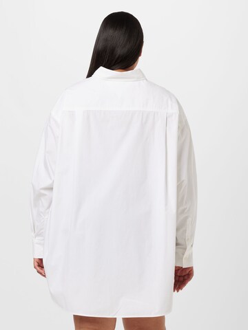 Camicia da donna di Tommy Jeans Curve in bianco