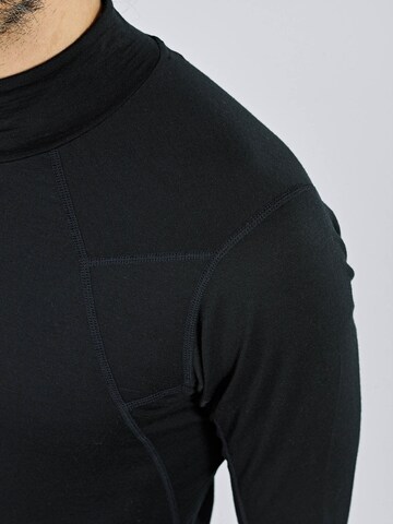 BLACKYAK Performance Shirt 'Gurla' in Black