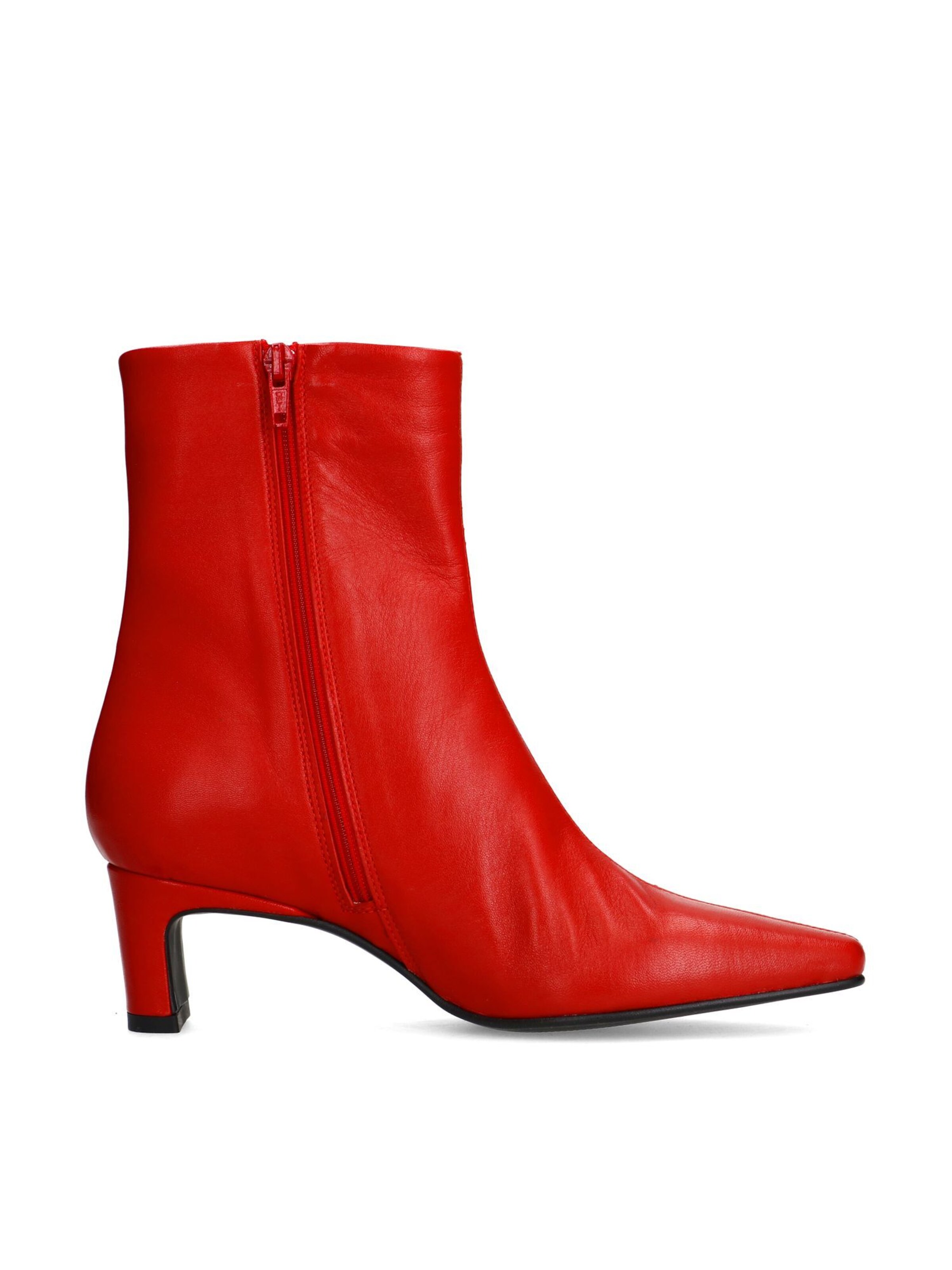 MANFIELD Ankle Boots in Red