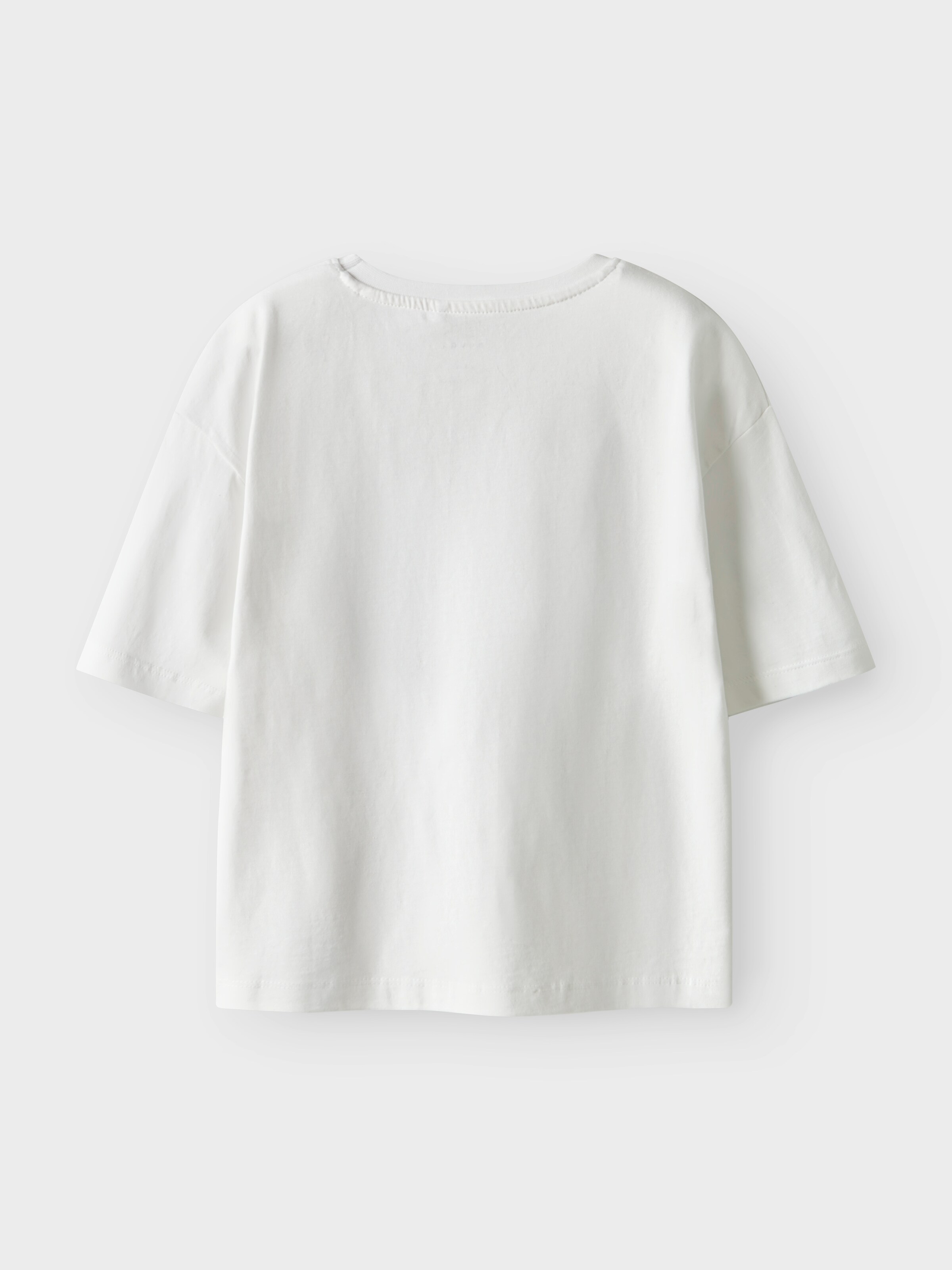 Tricou 'NKFVEEN' de la NAME IT pe alb