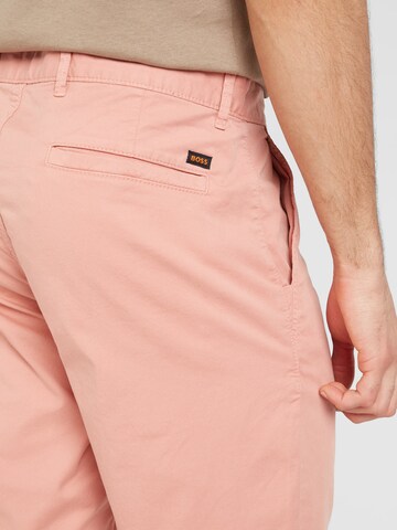 BOSS Slimfit Chino in Roze