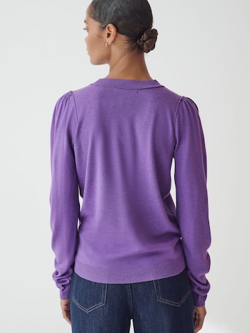 Next Pullover in Lila