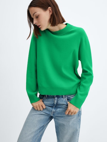 MANGO Sweater 'TORTU' in Green: front