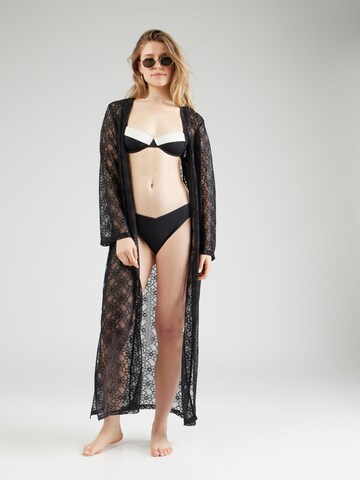 Slip costum de baie 'Smart Summer Rio' de la TRIUMPH pe negru