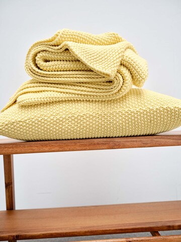 Marc O'Polo Blankets 'Nordic' in Yellow
