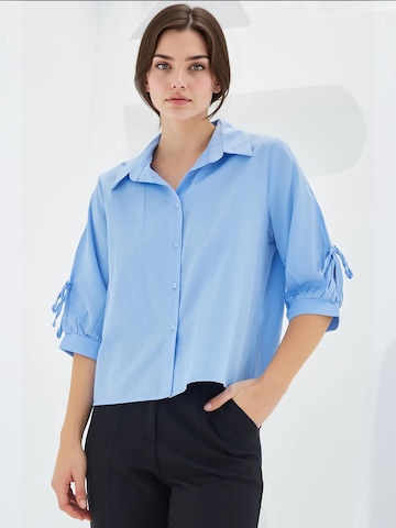 Camicia da donna di Bigdart in blu: frontale