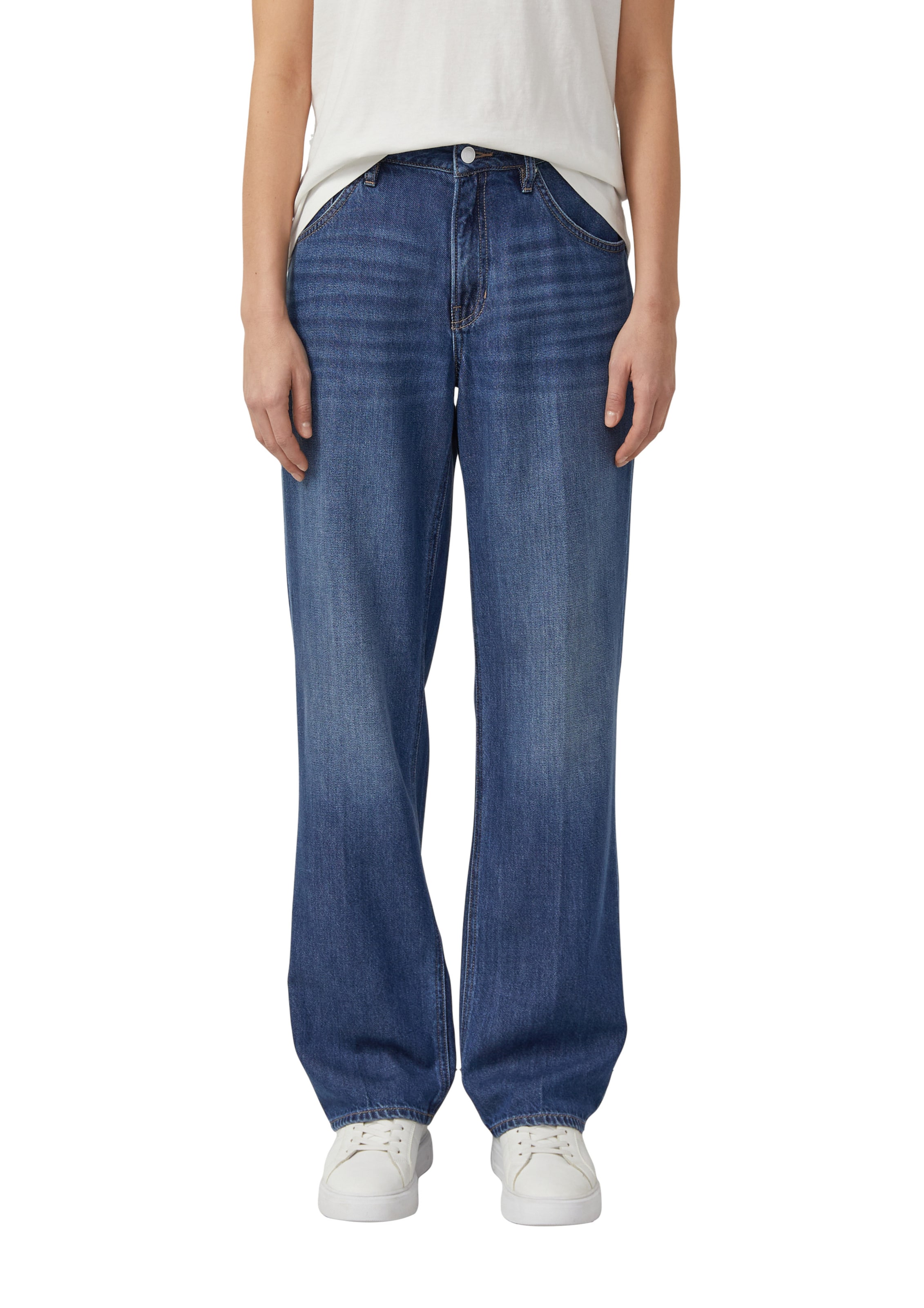 s.Oliver Regular Jeans ' BETH ' in Blue: front