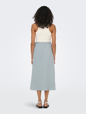 Jupe 'ONLNova' ONLY en bleu