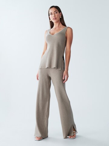 Top 'ELENOR' di BWLDR in beige