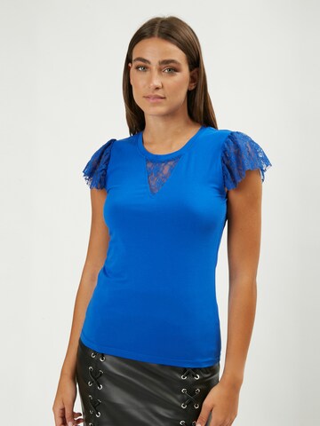 Influencer - Camiseta en azul: frente