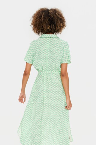 SAINT TROPEZ - Vestido camisero 'Blanca' en verde