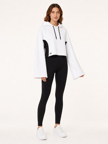 SCR. Sweatshirt 'NISHA' in Wit