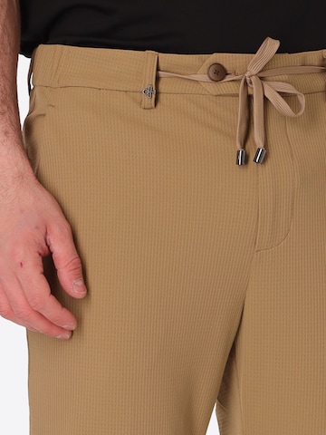 Regular Pantalon chino Distretto12 en marron