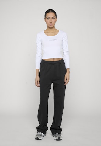 ROCAWEAR Loosefit Hose 'Paris' in Schwarz