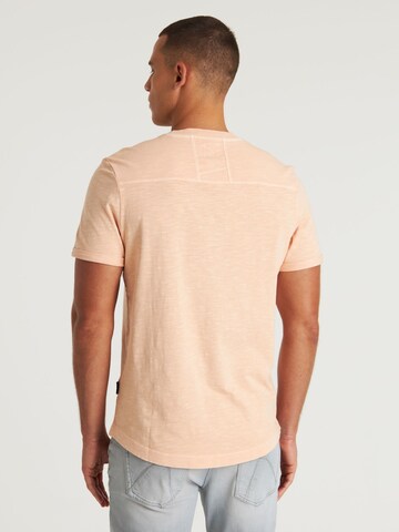 CHASIN' T-shirt 'Brody Slub' in Orange