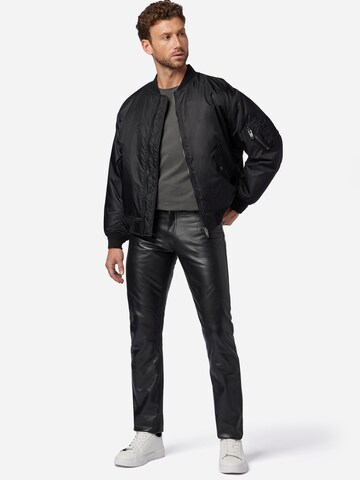 Slimfit Pantaloni 'No. 3 TR' di RICANO in nero