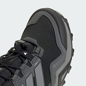 Scarpa bassa 'Skychaser' di ADIDAS TERREX in nero
