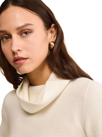 Il Lanificio Sweater in Beige