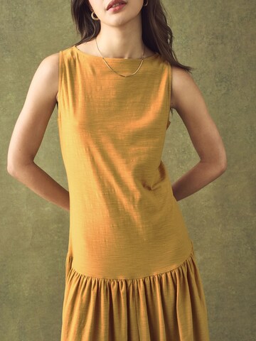 Next - Vestido en amarillo