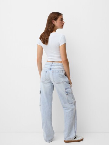 BershkaLoosefit Cargo traperice - plava boja