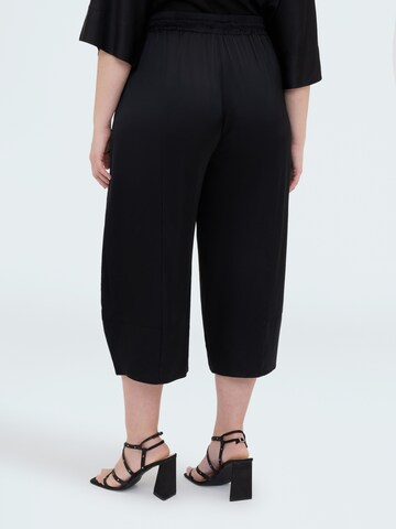 Fiorella Rubino Tapered Broek in Zwart