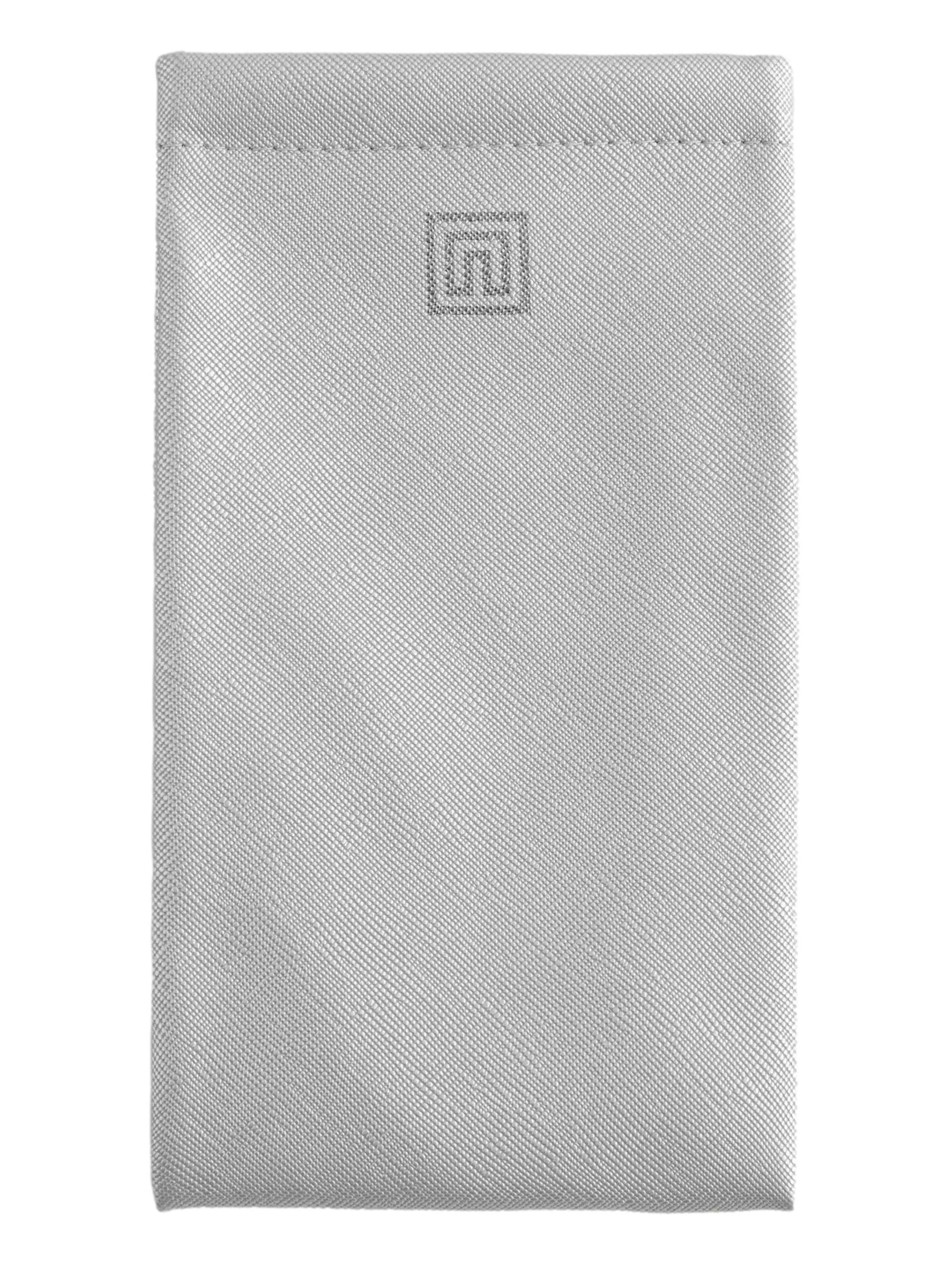 Next - Estojo em prata: frente