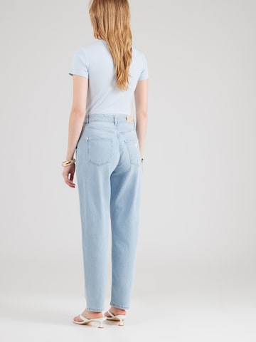 GUESS Tapered Jeans in Blue
