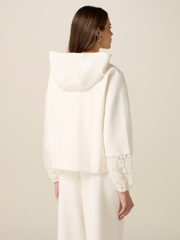 Pull-over oltre en blanc