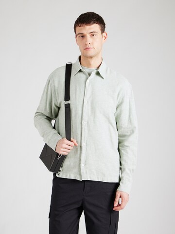 HOLLISTER - Regular Fit Camisa em verde: frente