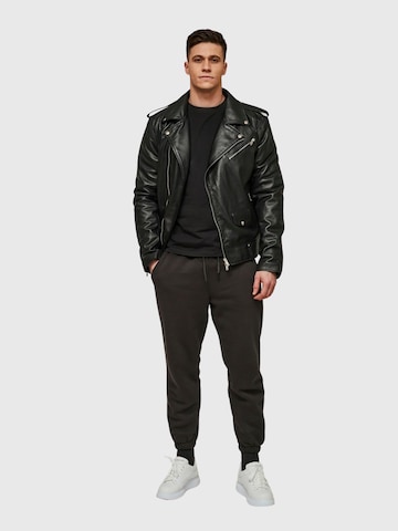THE ODDS Tussenjas 'Carbon Matte Leather Jacket Men/ LMTD Edition' in Zwart: voorkant