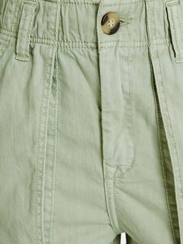 Bershka Regular Trousers in Green