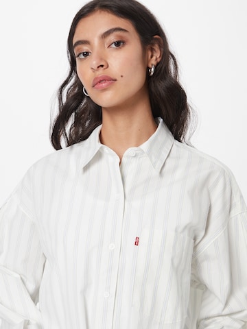 LEVI'S ® Bluzka 'Silvie Big Menswr Shirt' w kolorze biały
