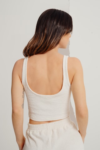 A LOT LESS - Top 'Paula' em branco