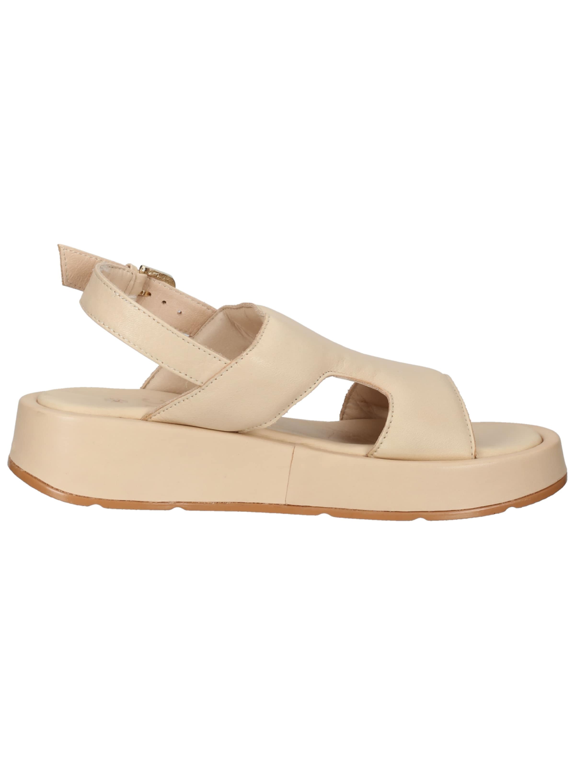 ILC Strap sandal in Beige