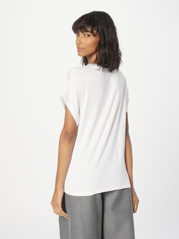 T-shirt 'Ayla' ABOUT YOU en blanc