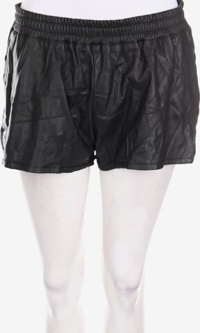 H&M Shorts in L in Black: front