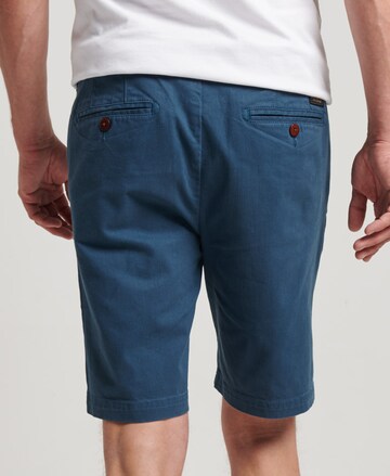 Superdry Slimfit Shorts in Blau