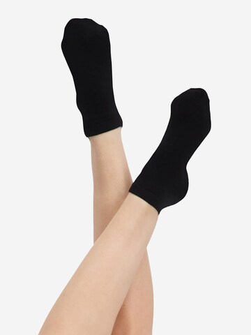 Bamboo basics Enkelsokken 'Dani' in Zwart