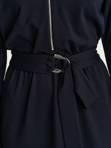 TATUUM - Vestido de punto en azul
