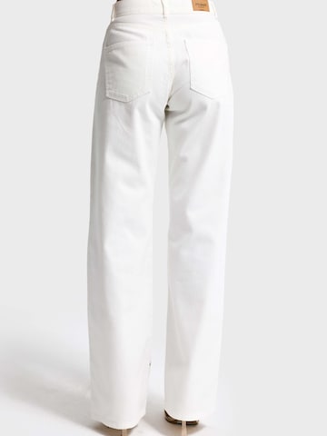 IT'S BASIC Loosefit Jeans 'LOOSE HIGH RISE JEANS' in Wit