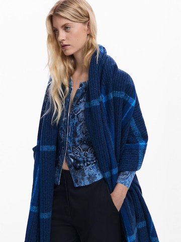 Cape Desigual en bleu