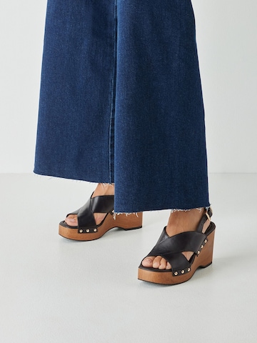 Tamaris Sandaal in Zwart