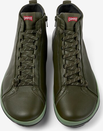 Bottines à lacets 'Peu Pista' CAMPER en vert