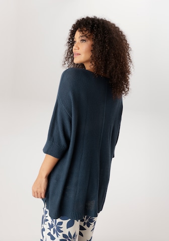 Aniston Sweater in Blue